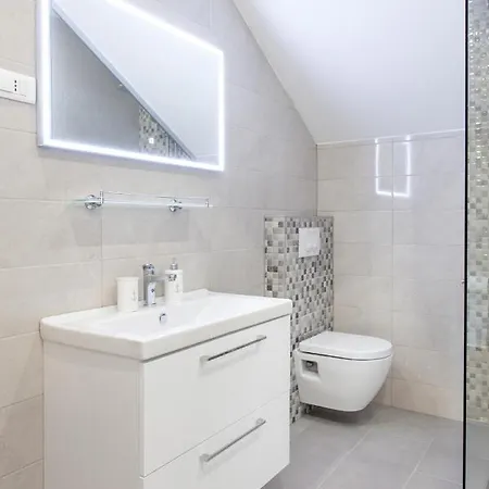 Apartment Marsic *